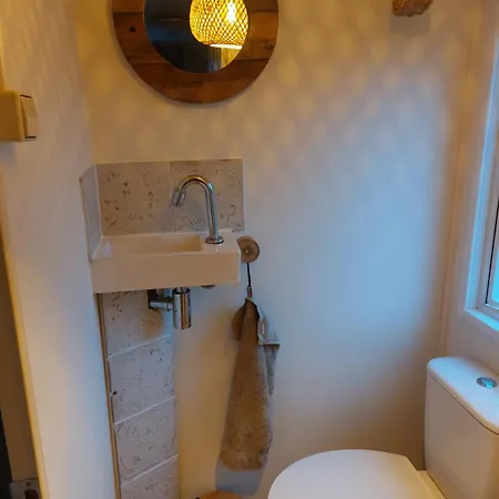 't Venhop مكان تخييم