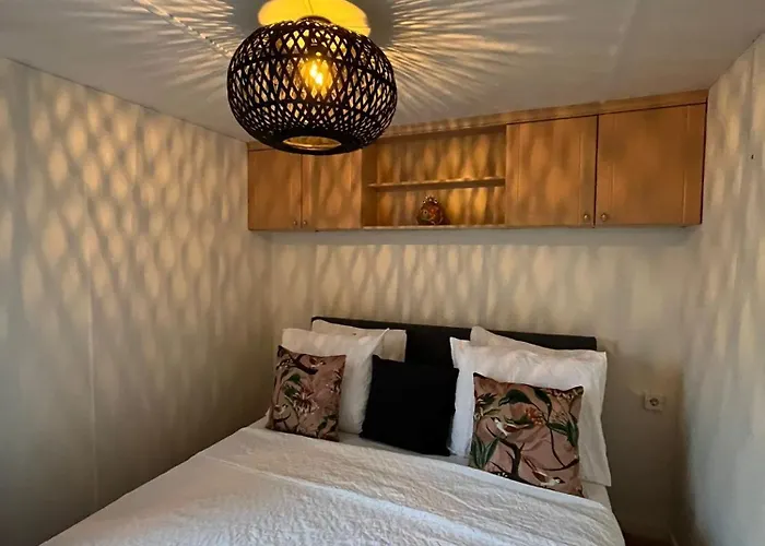 't Venhop Parque de Campismo Berkhout